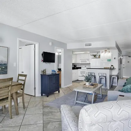 Condo On The Beach- Walk To Restaurants, Shops And Activities. Gulf Shores Exterior photo